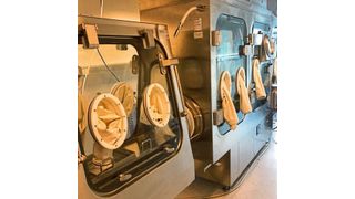 The Capping machine (VCM50) for freeze-dried vials includes a transfer shuttle and an external decontamination (EDM-C).  (Steriline)