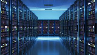 Ein Rechenzentrum: Der Eco-Modus kann bei einphasigen USV-Systemen zu höherer Energieeffizienz beitragen. (Oleksiy Mark, fotolia)