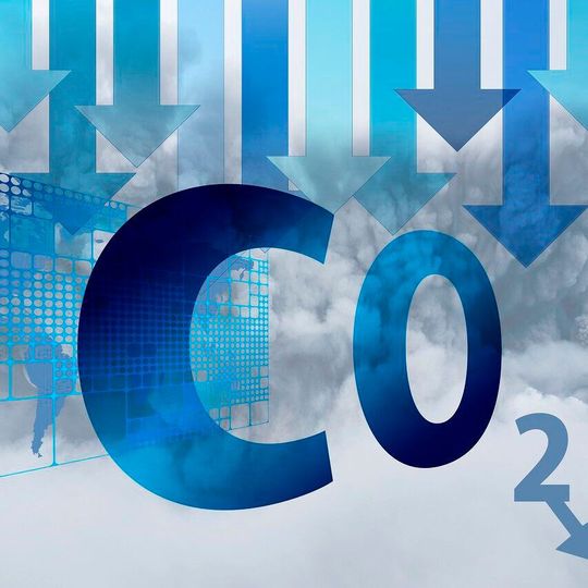 Um wirtschaftlich nutzbare Verbindungen zu gewinnen, müssen die extrem stabilen Kohlenstoff-Sauerstoff-Bindungen im CO2 aktiviert werden. Um wirtschaftlich nutzbare Verbindungen zu gewinnen, müssen die extrem stabilen Kohlenstoff-Sauerstoff-Bindungen im CO2 aktiviert werden.