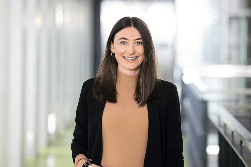 Aline Breyer, Verantwortliche für das Hochschulmarketing bei Stihl: „Stihl bietet Studierenden schon während des Studiums viele unterschiedliche Möglichkeiten, an Lösungen für die Zukunft mitzuarbeiten. Dabei geht es zum Beispiel um Themen wie Digitalisierung, Robotik, Internet of Things und modernste Akku-Technologie sowie E-Antriebe. Zudem bietet Stihl eine überdurchschnittliche Vergütung sowie die Chance, Auslandserfahrung zu sammeln und nach dem Studium direkt als Nachwuchstalent bei Stihl einzusteigen.“ (Bild: Andreas Stihl AG & Co. KG)