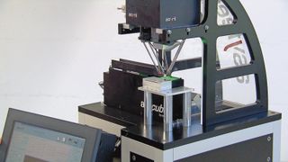 Asyfeed, der automatische Sortierer für Teile in Form von Schüttgut 
zwischen 1 mm³ und 3 cm³. (Archiv: Vogel Business Media)