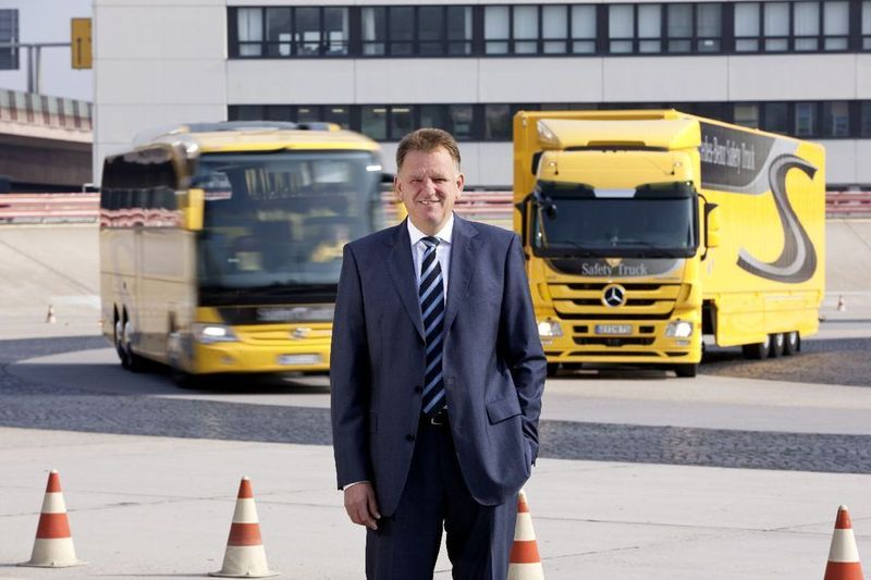 Andreas Renschler ist als Vorstandsmitglied der Daimler AG für das Geschäftsfeld Daimler Trucks zuständig. (Archiv: Vogel Business Media)