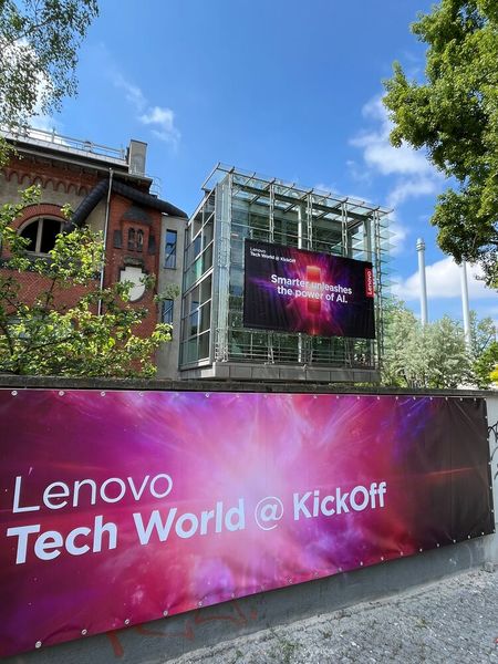In diesem Jahr hat Lenovo die Partner ins Berliner Radialsystem an der Spree geladen. (Bild: Vogel IT-Medien)
