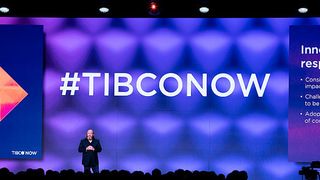 Tibcos COO Matt Quinn erläutert dem Publikum in seiner Eröffnungspräsentation, dass das Unternehmen die Informationsnutzung „humanisieren“ und die Innovation verantwortungsbewusst vorantreiben will. (Tibco)
