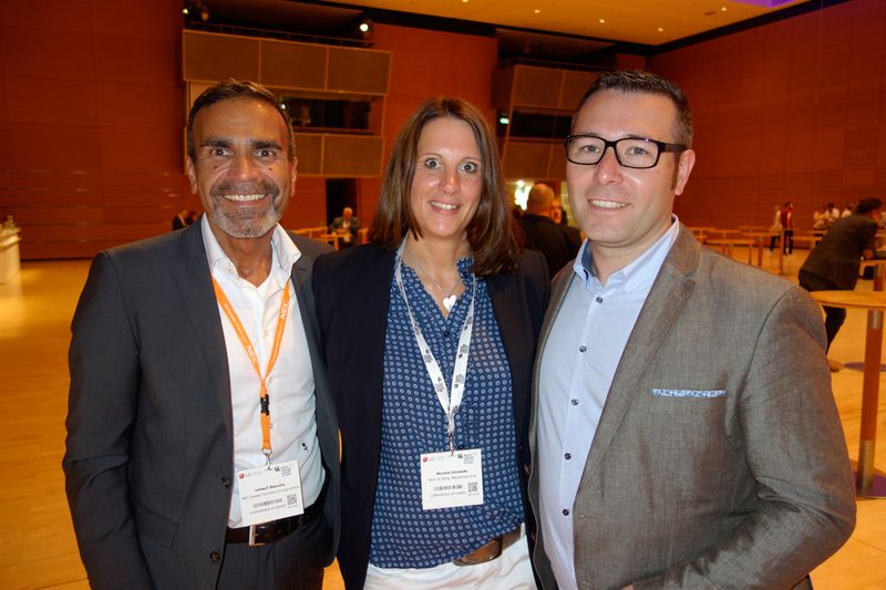(l.) Ismayil Basusta, NEC, mit Monika Göckede und Nico Risse, Kern & Stelly. (Bild: IT-BUSINESS)