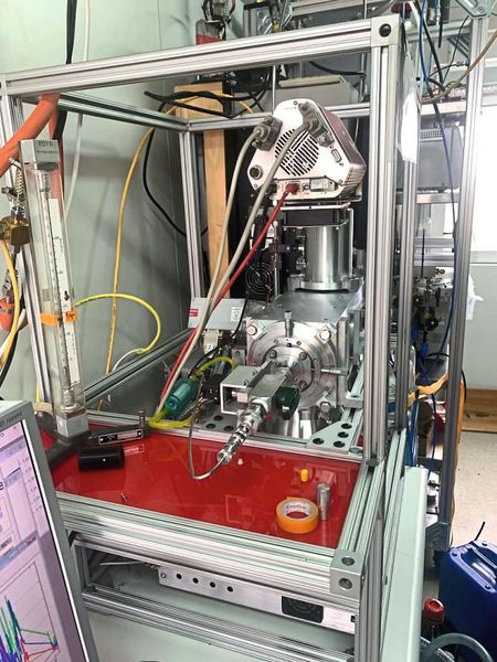 Aerosol-Massenspektrometer wie das Aerosol Chemical Speciation Monitor (ACSM) bieten auch die Chance, organische Aerosolquellen zu identifizieren und so mehr über Quellen und Trends zu erfahren.  (Bild: Samira Atabakhsh, TROPOS)