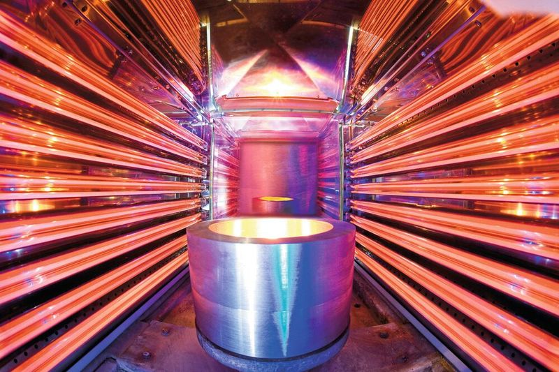 Vor allem in Infrarotöfen sorgen die Hableiterschütze und Leistungssteller der Baureihen GRP und GRM von Gefran für effiziente und qualitativ hochwertige Prozesse.(Bild:  Gefran)