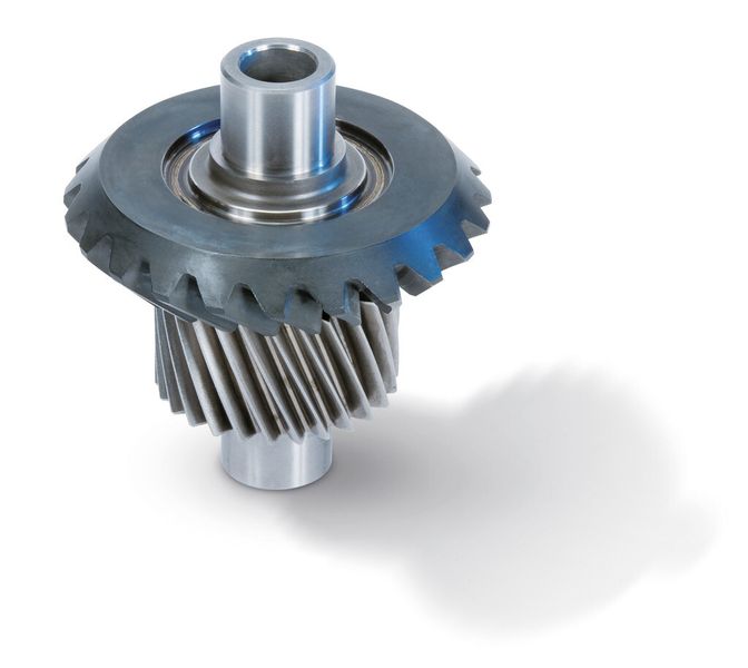 Bild 3: Durch das Laserschweißen des Ausgleichsgetriebegehäuses und des Tellerrads konnte das Gewicht des Bauteils um rund 1,2 kg gesenkt werden. (Bild: Emag)