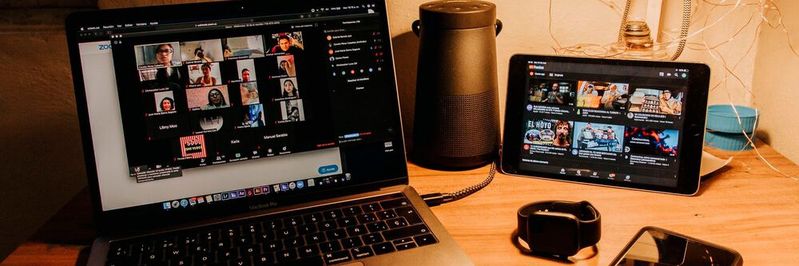 Auch bei Videokonferenzen können Teams kreativ zusammenarbeiten.(Bild:  gemeinfrei / Unsplash)