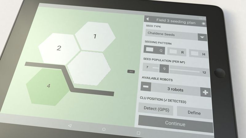 MARS: Sobald die Logistik-Einheit positioniert wurde, kann der Einsatz der Roboter per App gestartet werden. Während der Arbeiten kommunizieren die Roboter mit der Cloud, sodass für jeden Ablageort eines Saatkorns die Geo-Koordinaten gespeichert werden können.  (Bild: AGCO)