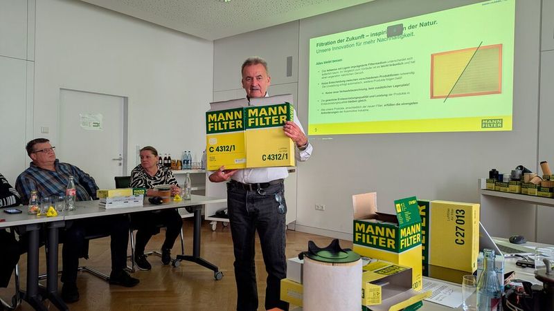 Auch die Verpackung der neuen, umgestellten Filter unterscheidet sich von den bisherigen Produkten. (Bild: Dominsky – VCG)