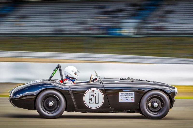 … diesem Austin Healey 100-4 M von 1956 angereist. (Bild:privat)