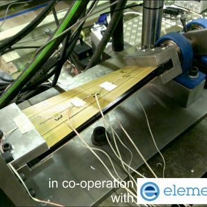 Die geschweißten Versteifungspaneele wurden vom Projektpartner Element Materials Technology auf Torsion getestet und mit herkömmlichen geklebten Versteifungspanelen verglichen.