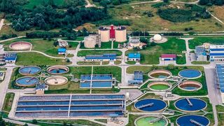 Ein Konsortium aus Forschern konnte jetzt erstmals für Deutschland zeigen, dass sich Sars-Cov-2 Genmaterial mit modernen molekularen Methoden in Kläranlagen nachweisen lässt.  (gemeinfrei)