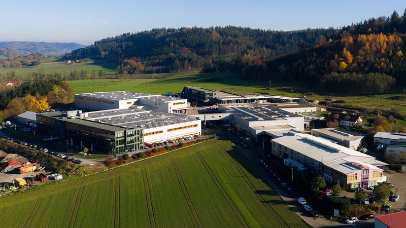 Die Unternehmensgruppe verfügt über zahlreiche Standorte weltweit: In Deutschland und den wichtigsten Märkten wie China, Großbritannien, Japan, Schweiz, Spanien, Taiwan und USA. (Bild: KW automotive)