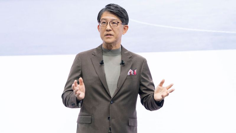 Toyota-Chef Koji Sato tritt von seinem Amt zurück.(Bild:  Toyota)