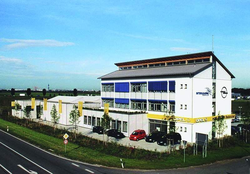 Sind über ganz Bayern verteilt: Die 13 Niederlassungen der Häusler-Gruppe, wie hier in Feldkirchen. (Archiv: Vogel Business Media)