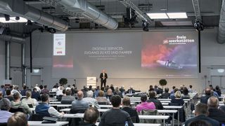 Etabliertes Infor-
mations- und 
Diskussionsforum: Die Fachtagung Freie Werkstätten und Servicebetriebe feierte 2021 ihr 30-jähriges Jubiläum. 2022 geht es selbstverständlich weiter. (Bild: Stefan Bausewein)