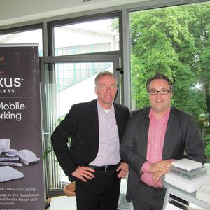Christian H. von Hoesslin (l.) und Jörn Koch, Ruckus, sind gerne Wireless unterwegs.(Bild: IT-BUSINESS)