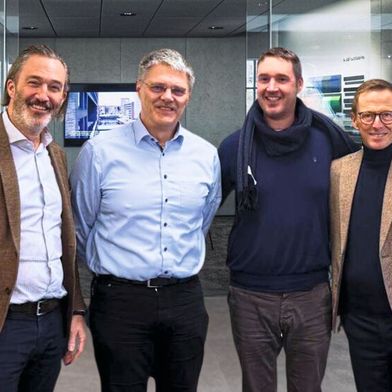 Die Geschäftsführer von Kuhn+Witte mit den neuen Prokuristen (v. l.): Jan Rommel, Stefan Waltemode, Felix Tönnis, Oliver Bohn. (Bild: Kuhn+Witte)