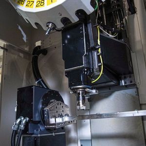 Centre d'usinage Fanuc ROBODRILL D28LiB5plusY-500.(Source :  Fanuc)