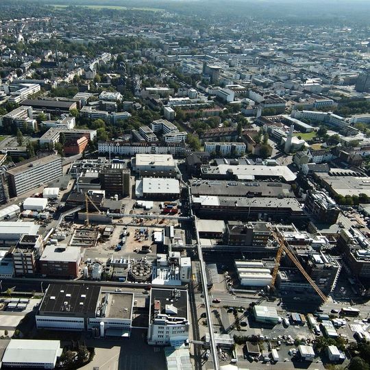 Evonik stellt in Darmstadt u.a. bioresorbierbare Resomer-Pulver her.(Bild:  Evonik Industries)