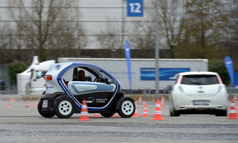 Angebote rund um Energie und Elektromobilität finden sich 2014 in den Hallen 11, 12, 13 und 27 der Hannover-Messe. (Bild: Hannover-Messe)