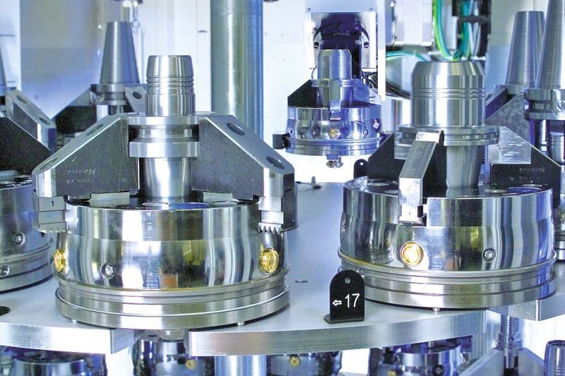 Bild 5: Das Dreibackenfutter Rota-S plus kann durchgängig mit dem Nullpunktspannsystem kombiniert werden. Bild: Schunk (Archiv: Vogel Business Media)