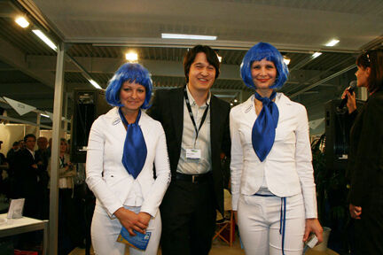 Marco Beba (Intel) entdeckte seine Vorliebe für blaues Haar. (Archiv: Vogel Business Media)