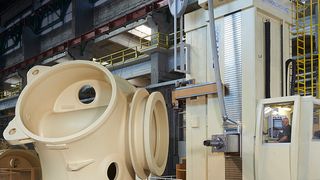 Bild 1: Das Bohrwerk mit Plattenfeld ermöglicht das genaue Bearbeiten von Rotornaben. (Bild: Union)