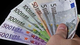 Der BGL befürchtet, dass die Gelder aus der Mautharmonisierung am Ende nicht für alle reichen könnten.  Bild: Michael Grabscheit/pixelio.de (Archiv: Vogel Business Media)