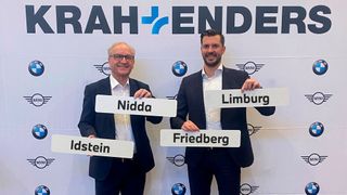 Geschäftsführer Ottmar Gerk (l.) und Inhaber Peter Enders freuen sich über den Unternehmenszuwachs. (Enders-Gruppe)