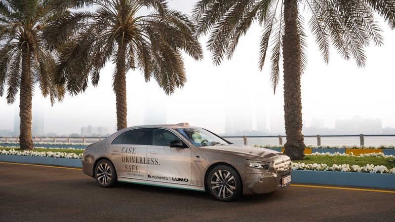 Robotaxi service in Abu Dhabi: With Momenta, a Chinese AI specialist for autonomous driving, and the local partner Lumo, Mercedes-Benz aims to establish a shuttle service with highly automated S-Class vehicles in the United Arab Emirates.(Image: Mercedes-Benz)
