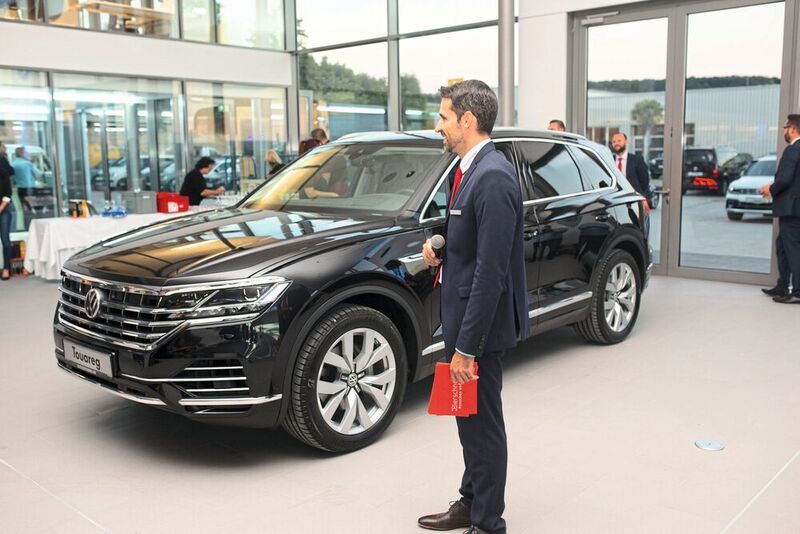 Großes Interesse erzeugte am Eröffnungswochenende 22. bis 24. Juni der neue VW Touareg, der zeitgleich seinen bundesweiten Verkaufsstart hatte. (Bierschneider)