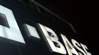 BASF plant umfangreiche Investitionen in Ibuprofen- Kapazitäten in Deutschland und Nordamerika. (BASF)