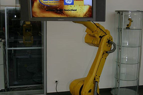 Bilder vom Mitgliedertreffen 2008 der CNC-Arena bei Fanuc GE. (Archiv: Vogel Business Media)