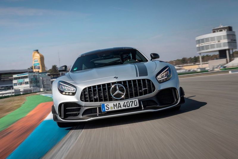 Ab Mai 2019 werden die weltweit auf 750 Stück limitierten Pro-Renner zum Preis ab 211.701 Euro ausgeliefert. (Mercedes-Benz )