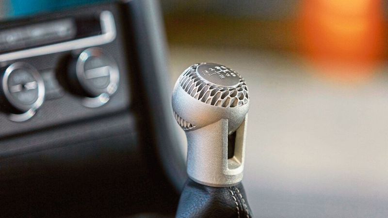 In den vergangenen 25 Jahren hat VW eigenen Angaben zufolge bereits mehr als eine Million Bauteile mithilfe des 3D-Druckverfahrens hergestellt.