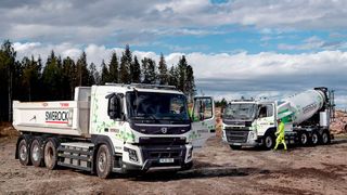 Praxiserprobung: Volvo tetstet E-Lkw im Baustellenbetrieb. (Volvo)