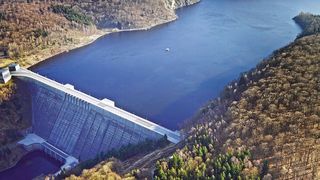 Erdbeobachtungssatelliten sollen künftig helfen, die Wasserqualität in Seen und Flüssen zu erfassen. (André Künzelmann / UFZ)