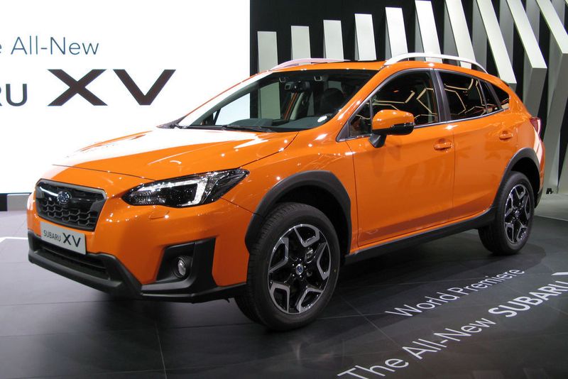 Neu sind die Scheinwerfer des Subaru XV, die ein schickes LED-Tagfahrlicht integrieren. (Seyerlein / »kfz-betrieb«)