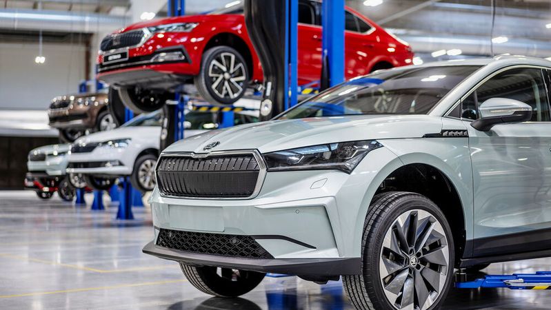 Mit dem Enyaq wird Skoda in Kürze im Elektrozeitalter ankommen. Doch um die eigenen Elektroziele zu erreichen, braucht es noch deutlich mehr E-Modelle.(Bild:  Skoda)