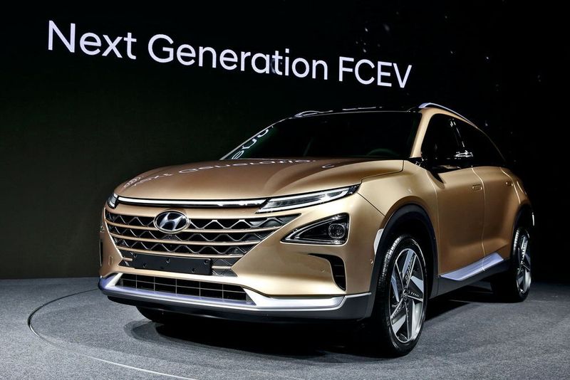 Premiere: Dieses in Seoul vorgestellte SUV ist bereits die zweite Generation eines Brennstoffzellenfahrzeugs, das Hyundai in Serie produziert.  (Hyundai)
