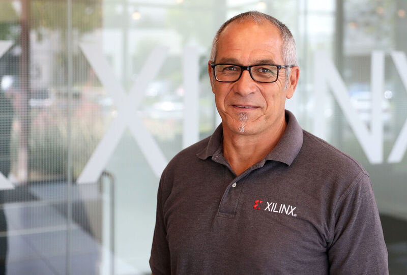 Gilles Garcia, Senior Director Marketing & WW Channel Business Lead von Xilinx: „Bei 5G wird es viel mehr unterschiedliche Anwendungsfälle mit ganz verschiedenen Anforderungen geben. Und darauf müssen sich die Funksysteme adaptieren lassen.“  (Xilinx)