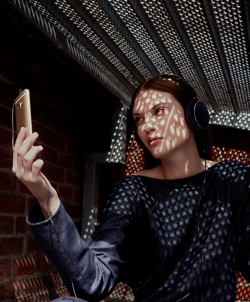 Im Inneren taktet ein Qualcomm Snapdragon 820. (HTC)