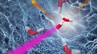 Schema der Bildung einer Wasserstoff-Brückenbindung eines Hydroxidions mit einem Wassermolekül.  (Bild: Bessy)