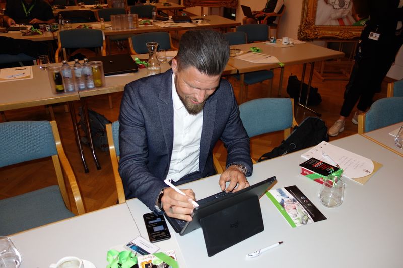 Andreas Bajohr, BAB, arbeitet sogar in den Pausen. (Bild: IT-BUSINESS)