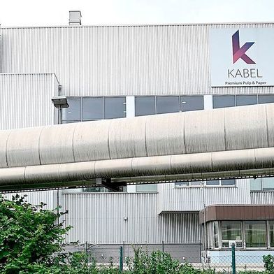 Aus nach 130 Jahren! Der Hagener Traditionsbetrieb Kabel Premium Pulp & Paper (KPPP) war mitten in einer Rettungsaktioin, wurde aber vom rasanten Tempo der Problemwelle jetzt doch in die Insolvenz gespült ... (Bild: KPPP)