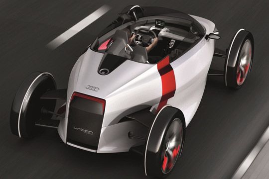 Neben der geschlossenen Variante feiert auch gleich das Spyder genannte Cabrio Premiere. Für Schutz gegen den Fahrtwind sorgt ein flaches, umlaufendes Fensterband. (Archiv: Vogel Business Media)