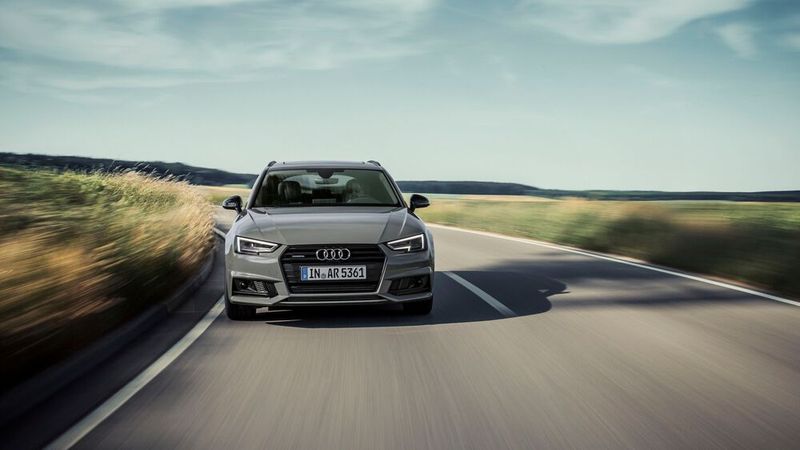 Auf Platz 4 ist der Audi A4. Neu wird er fast ausschließlich als Firmenwagen gekauft. Aber als Gebrauchter ist er auch für Privatkunden attraktiv; vor allem, wenn er in den Jahren 2013, 2016 und 2017 (Foto) produziert wurde. (Bild: Audi AG)